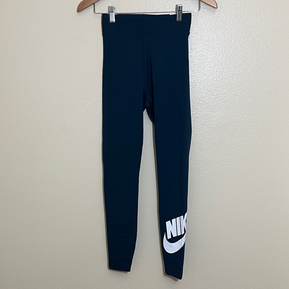 NWT Nike Navy Blue Athletic Full Length Leggings